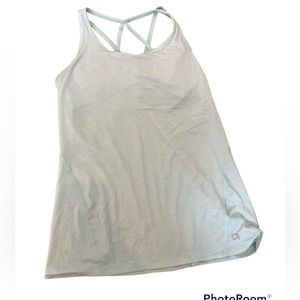 GapFit size small workout top